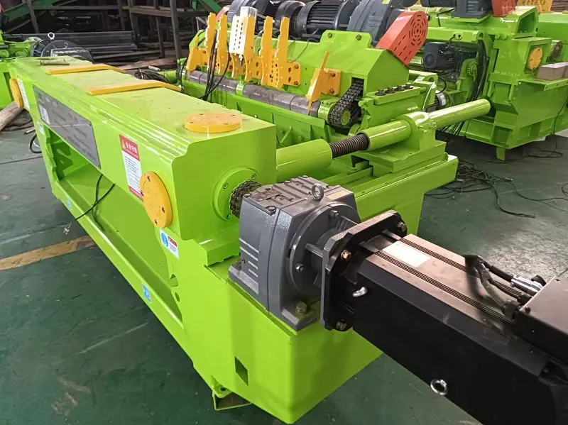 rotary veneer cutting machine